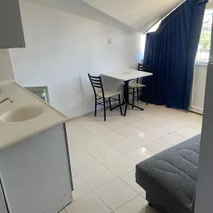 https://atlantis-apart-and-otel.aegeanhotels.net