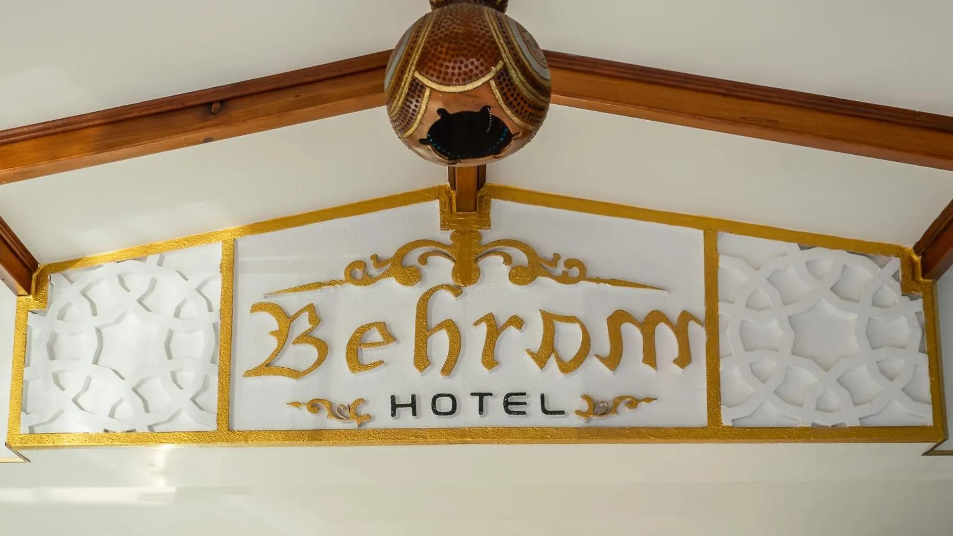 Behram Hotel Antalya 3*,